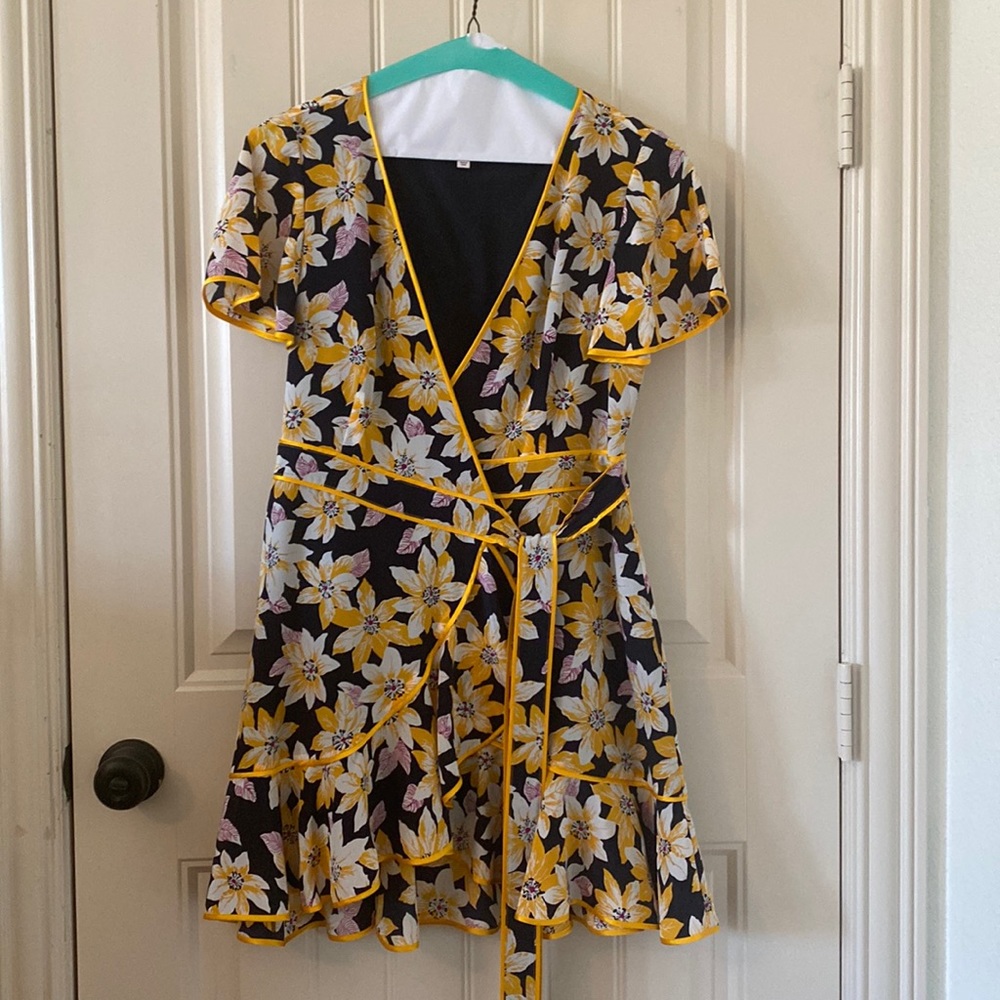 Cinq a sept dress size 0